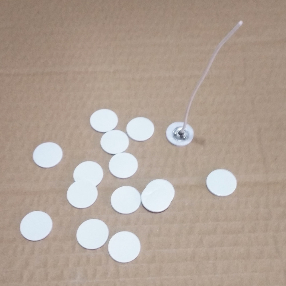 300 قطعة من نقاط الفوم اللاصقة - مراجعة Adhesive Dot Wick وسعره